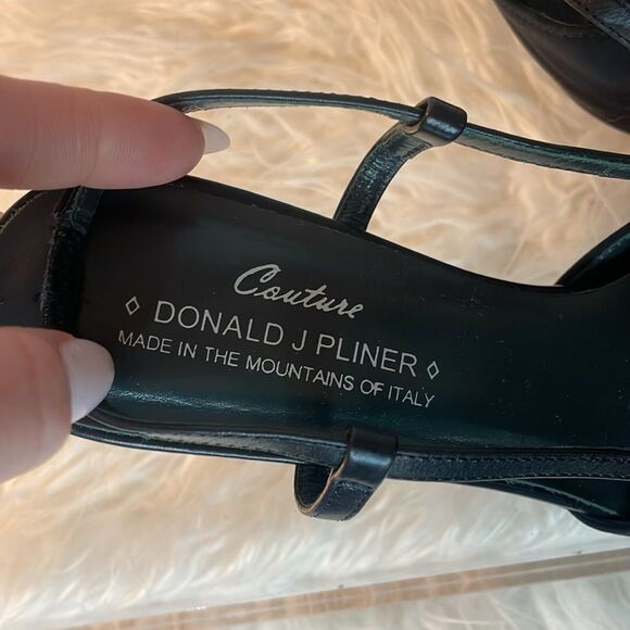 Donald J. Pliner Couture Black Slingback Leather Cap Toe Heel | size 7.5 - Picture 4 of 11